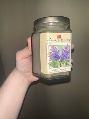VTG Home Interiors Lilac Blossoms Scented jar candle new